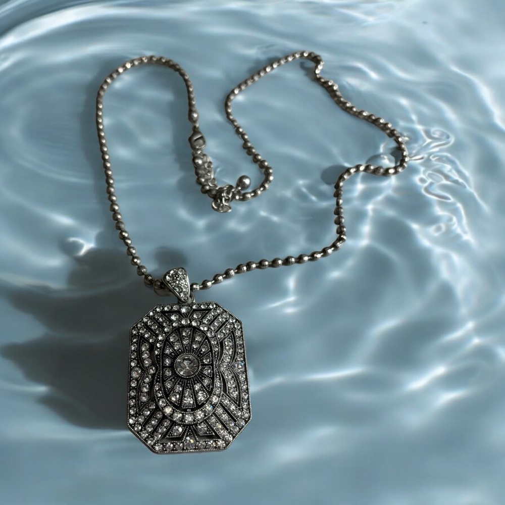 Paula Abdul Crystal Fashion Necklace Silver Toned Signature Hexagon Antique Look